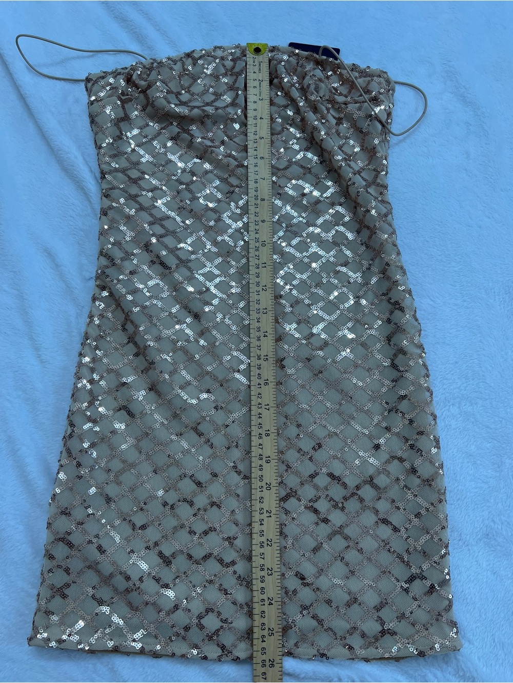 PrettyLittleThing Gold Sequin Strappy Bodycon Mini Dress NWT Size 4 - Picture 7 of 11